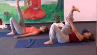 20 минутен урок по йога упражнения за гърба