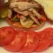 Сандвич със свинско и зеленчуци