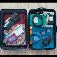 Как се събира много багаж в малък куфар