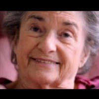 Баба на 85 години работи като проститутка