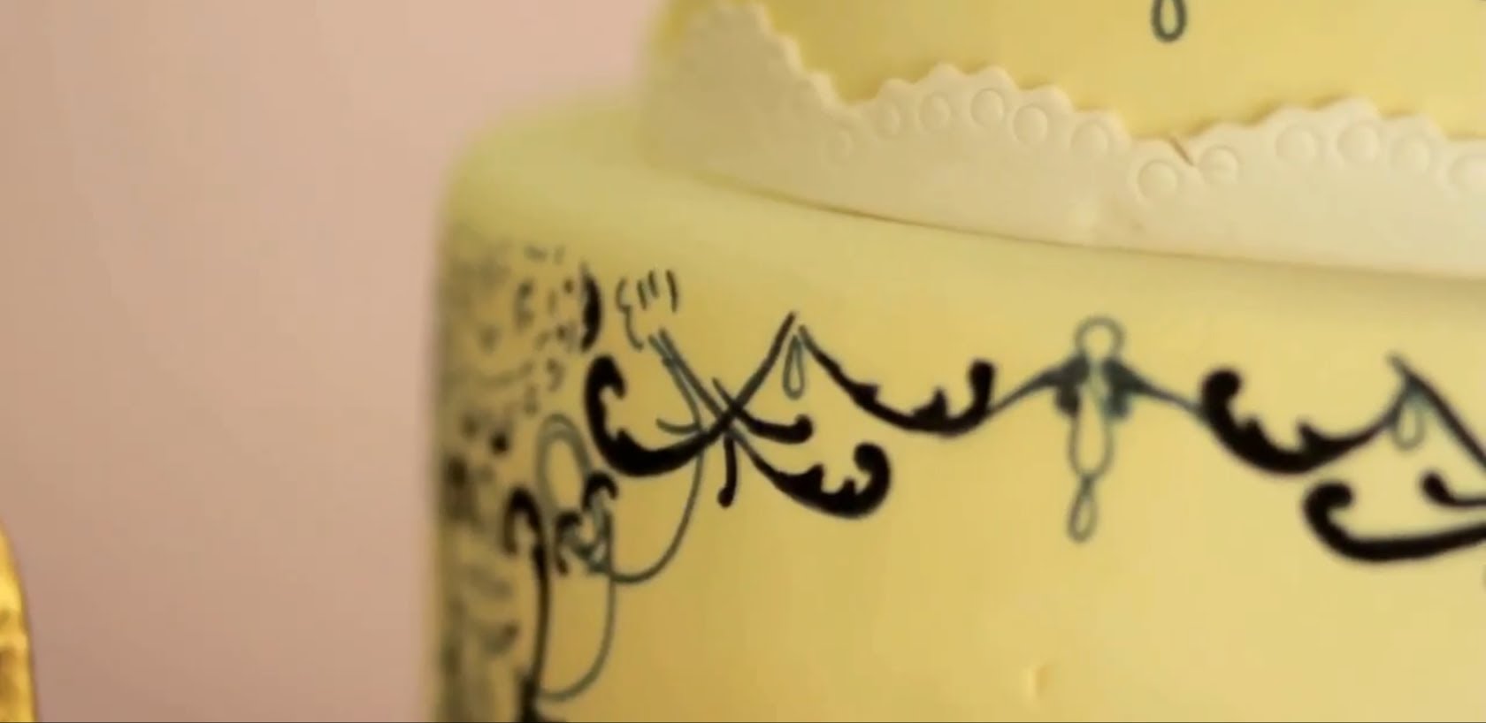 Как се прави сватбена торта украса