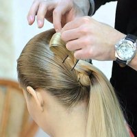 Как се прави прическа в гръцки стил за дълга коса