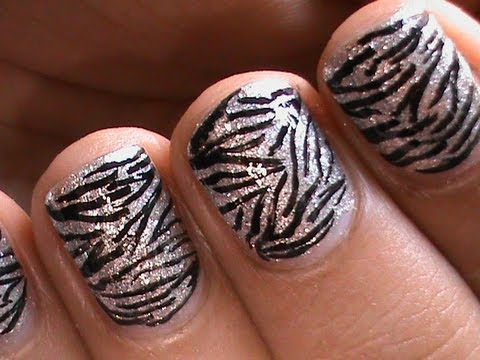 Декорация зебра за къси нокти