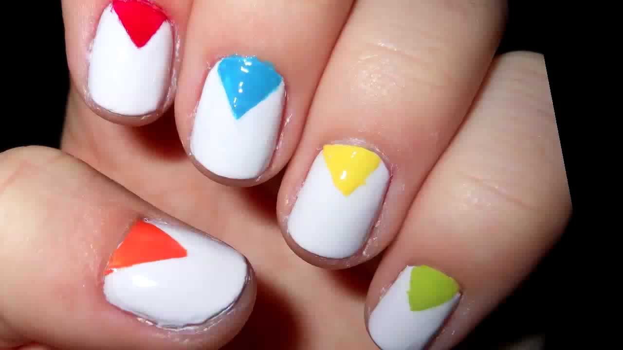 Цветни нокти
