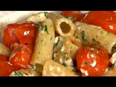 Спагети по гръцки със свежи домати