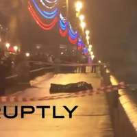 Борис Немцов убит в Москва с 4 куршума