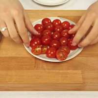 Как да си нарежа домати най- бързо?