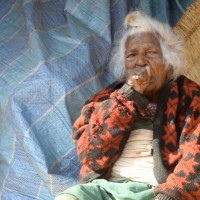 Баба пушачка на 112 години!