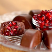 Шоколадови бонбони с нар
