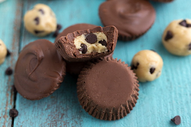 Шоколадови мъфини без печене за 10 минутки